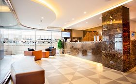 โรงแรมสปิตเซ่ ประตูน้ำ